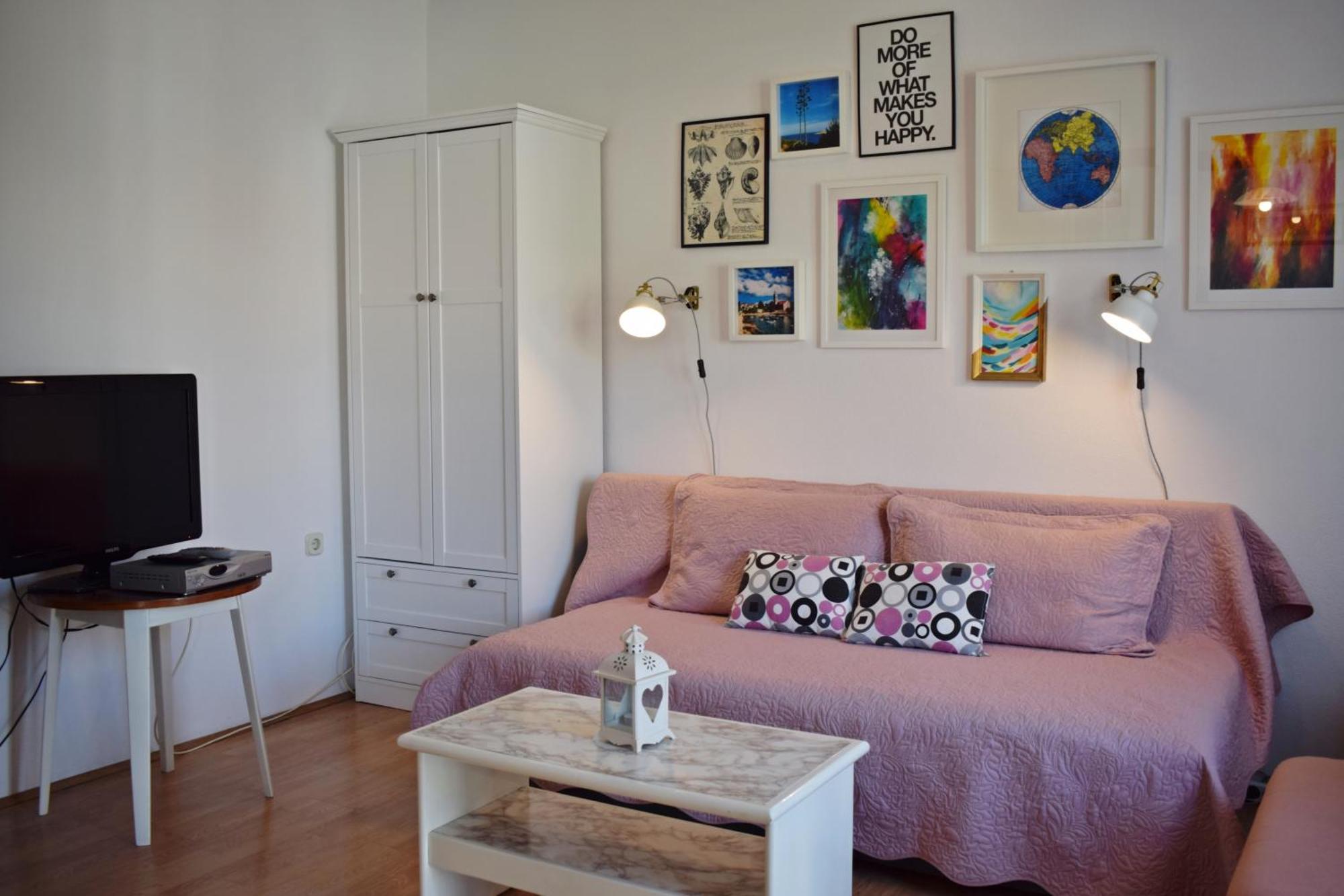Lina Vrankovic Apartment