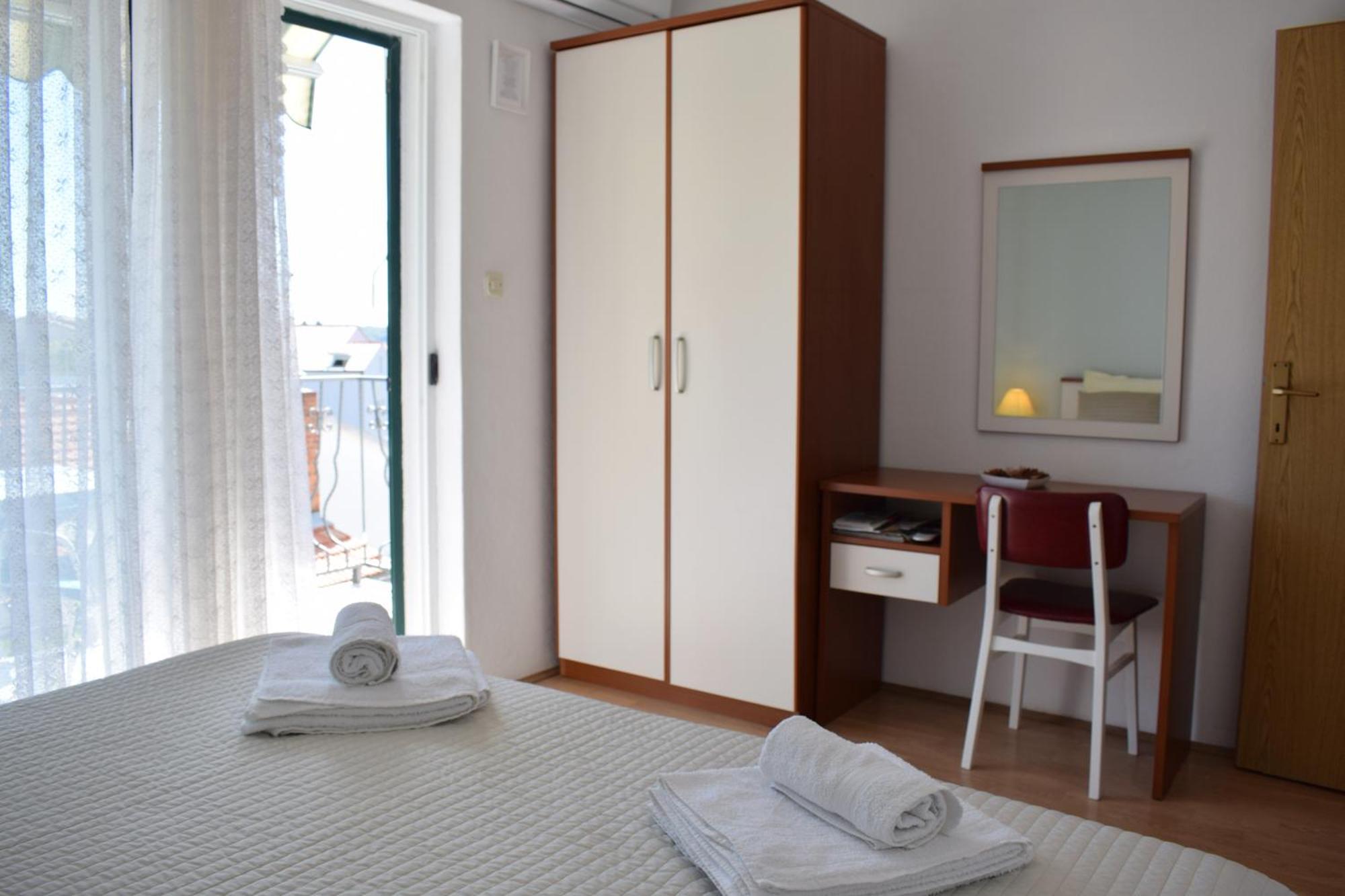 Lina Vrankovic Apartman Hvar Town